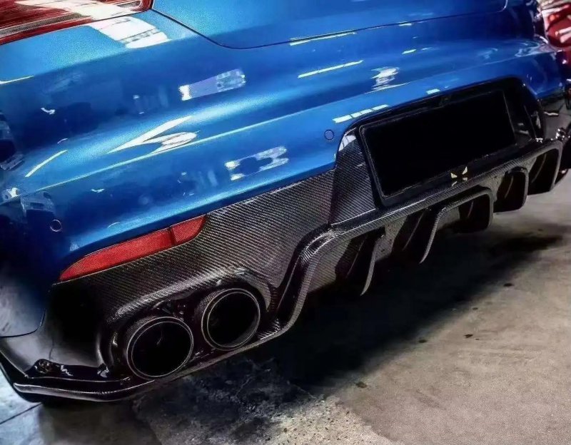 New High Quality Carbon Fiber Rear Diffuser Lip Bumpers for 2014-2016 for for 970.2 FXX Style Auto Protection Bodykit